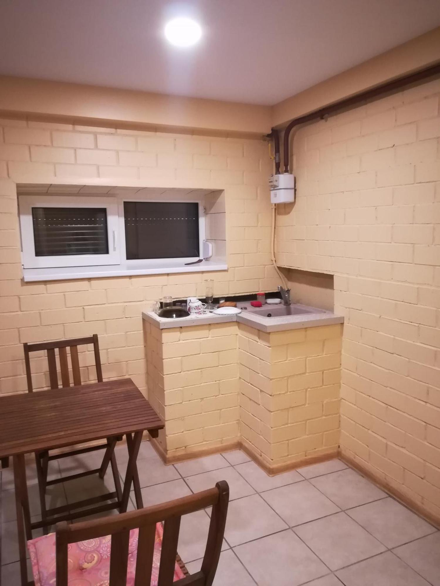 Homestay Roja Vilnius Bagian luar foto